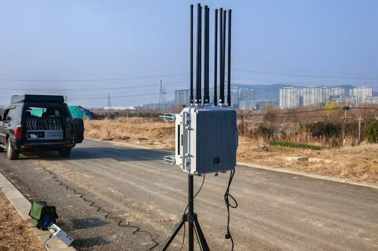 在室外使用中小功率的频率干扰仪有没有效果?(图1) 在室外使用中小功率的频率干扰仪有没有效果?(图1)